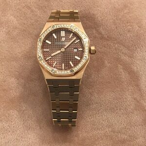 High Quality Luxury Designer Watch “AP” Rose Gold Watch 33cm . Pristine